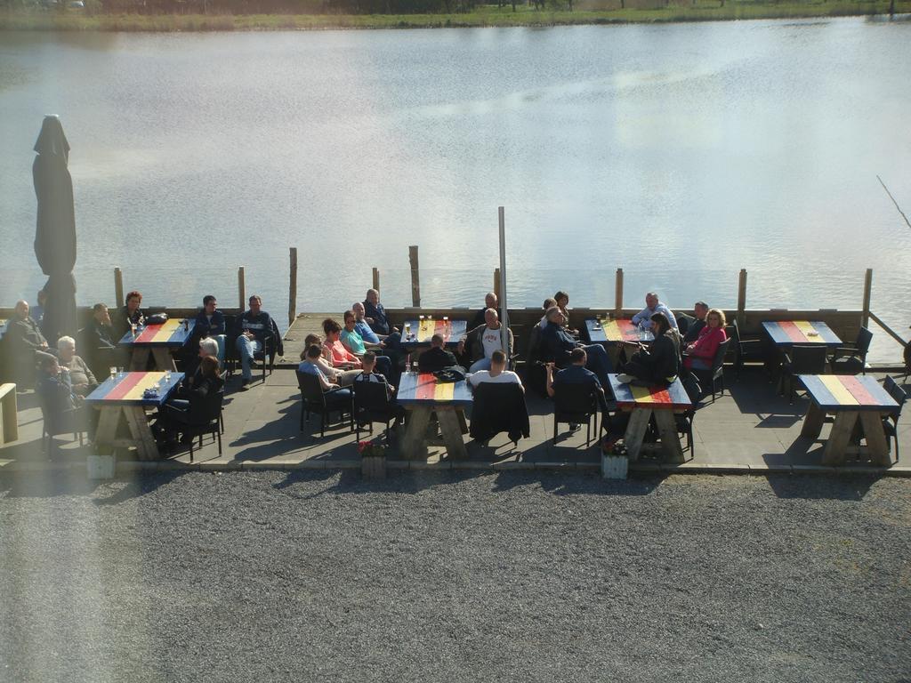 Hotel Restaurant Lakeside Uithoorn Exterior foto